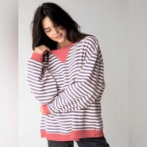 Natural Life | L/XL Oversized Striped Crewneck